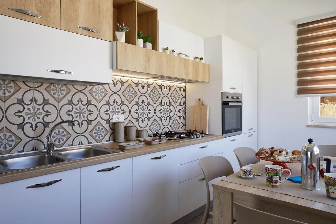 Villa Shamsi - Heated Pool And Beach At 70Mt Ispica Italy