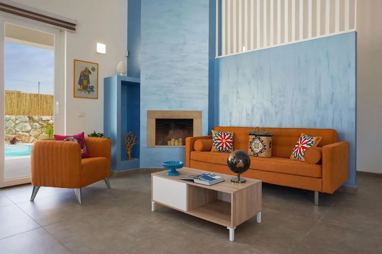 Villa Shamsi - Heated Pool And Beach At 70Mt Ispica Italy